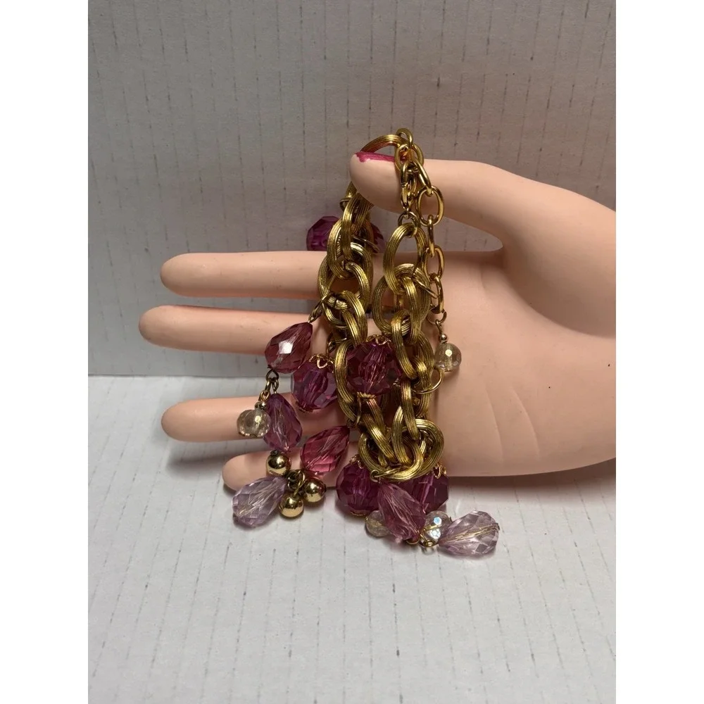 Bracelet‎ Gold Tone Dangling Pink Lilac Plastic Beads Charms Festive look